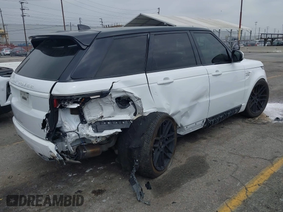 2018 Land Rover Range Rover Sport HSE with VIN SALWR2RV0JA400235, listed as a IAAI auction lot 41894717 with 67,332 mi miles. Bid and sale history available at carsss.com. Image 4.