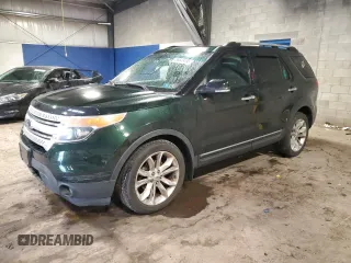 2013 Ford Explorer XLT z VIN 1FM5K8D85DGA77700, wystawiony jako Copart lot #56640495 z przebiegiem 102 487 mil mil oraz Szkoda całkowita • Salvage title. Historia ofert i sprzedaży dostępna na DreamBid. Obrazek 1.