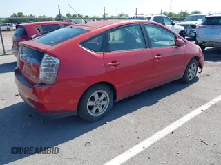 2008 Toyota Prius with VIN JTDKB20U583322175, listed as a IAAI auction lot 42010788 with 204,898 mi miles. Bid and sale history available at carsss.com. Image 4.