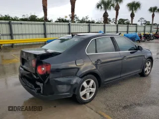 2009 Volkswagen Jetta SE with VIN 3VWRM71K29M024098, listed as a Copart auction lot 64579435 with 161,936 mi miles and Non repairable. Bid and sale history available at DreamBid. Image 3.