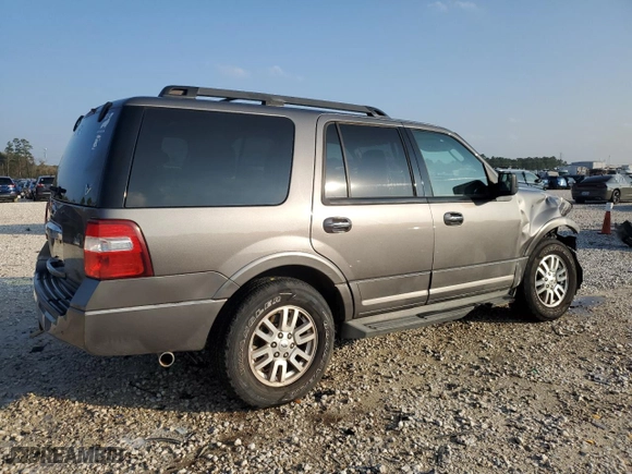 2012 Ford Expedition XLT with VIN 1FMJU1H54CEF00874, listed as a Copart auction lot 86920054 with 128,820 mi miles and Salvage Title. Bid and sale history available at carsss.com. Image 3.