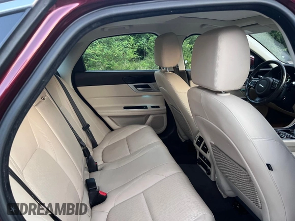 2016 Jaguar XF 35t Prestige with VIN SAJBK4BV6GCY15798, listed as a Copart auction lot 63224023 with 75,765 mi miles. Bid and sale history available at carsss.com. Image 6.