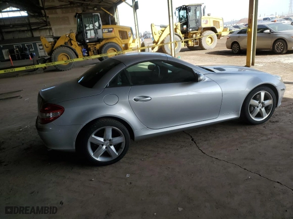 2005 Mercedes-Benz SLK-Class with VIN WDBWK56F15F038983, listed as a Copart auction lot 84645924 with 151,276 mi miles and Salvage Title. Bid and sale history available at carsss.com. Image 3.