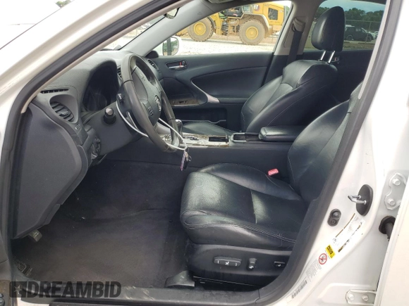 2010 Lexus IS 250 z VIN JTHBF5C21A2094623, wystawiony jako Copart lot #54893375 z przebiegiem 135 128 mil mil oraz Szkoda całkowita • Salvage title. Historia ofert i sprzedaży dostępna na DreamBid. Obrazek 7.