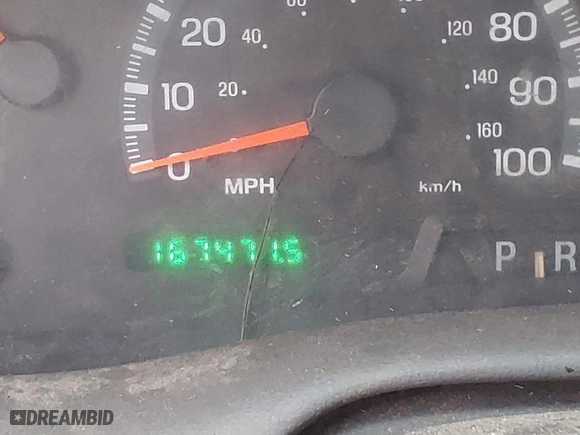 2000 Ford F-150 XL with VIN 1FTRX18LXYNA76850, listed as a IAAI auction lot 41384438 with 167,471 mi miles. Bid and sale history available at carsss.com. Image 7.