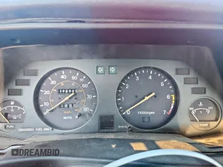 1983 Datsun 280ZX z VIN JN1HZ04S7DX575362, wystawiony jako Copart lot #57884445 z przebiegiem 216 083 mil mil oraz Czysty tytuł • Clean title. Historia ofert i sprzedaży dostępna na DreamBid. Obrazek 9.