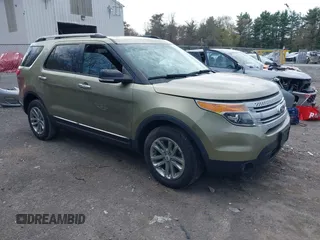 2013 Ford Explorer XLT with VIN 1FM5K8D87DGC56059, listed as a IAAI auction lot 42172634 with 149,803 mi miles and . Bid and sale history available at carsss.com. Image 1.