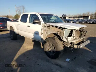 2013 Toyota Tacoma with VIN 3TMMU4FN5DM050511, listed as a Copart auction lot 42961445 with 169,271 mi miles and Salvage Title. Bid and sale history available at carsss.com. Image 4.