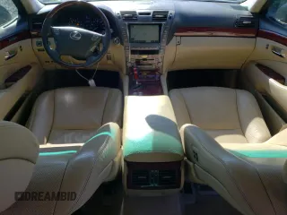 2008 Lexus LS 460 L with VIN JTHGL46F385020961, listed as a Copart auction lot 52156065 with 169,933 mi miles and Clean title. Bid and sale history available at DreamBid. Image 8.