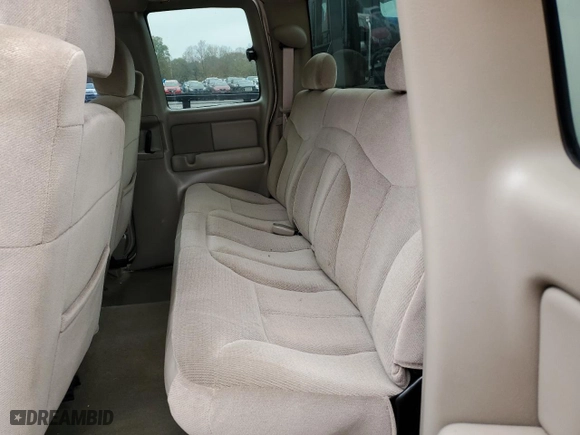 2002 GMC Sierra 1500 SLE with VIN 2GTEC19T921350153, listed as a Copart auction lot 79409884 with 145,237 mi miles and Salvage Title. Bid and sale history available at carsss.com. Image 10.
