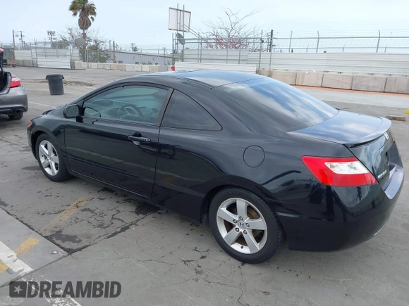 2008 Honda Civic Cpe EX with VIN 2HGFG12858H556294, listed as a IAAI auction lot 42121231 with 121,496 mi miles. Bid and sale history available at carsss.com. Image 3.