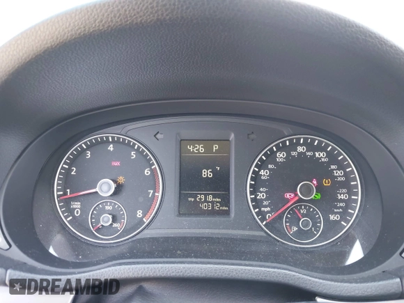 2013 Volkswagen Passat Wolfsburg Edition z VIN 1VWAP7A3XDC057745, wystawiony jako IAAI lot #42403087 z przebiegiem 40 312 mil mil oraz . Historia ofert i sprzedaży dostępna na DreamBid. Obrazek 7.