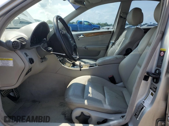 2007 Mercedes-Benz C 230 Sport with VIN WDBRF52H97A923151, listed as a Copart auction lot 63037255 with 196,893 mi miles and Salvage title. Bid and sale history available at DreamBid. Image 7.