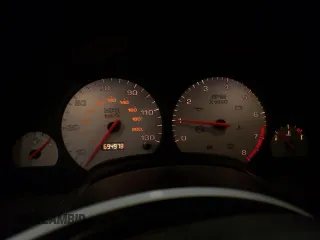 2003 Saturn LS z VIN 1G8JU54F13Y548819, wystawiony jako Copart lot #75133444 z przebiegiem 694 978 mil mil oraz Tytuł czysty. Historia ofert i sprzedaży dostępna na DreamBid. Obrazek 9.