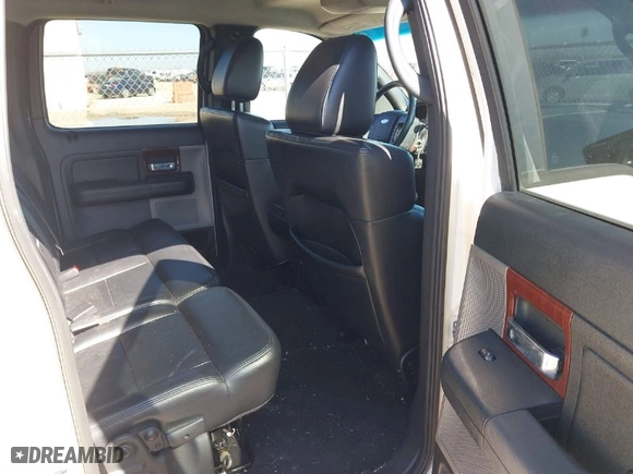 2008 Ford F-150 XLT with VIN 1FTPW12V88FB20102, listed as a IAAI auction lot 41667640 with 200,249 mi miles. Bid and sale history available at carsss.com. Image 8.