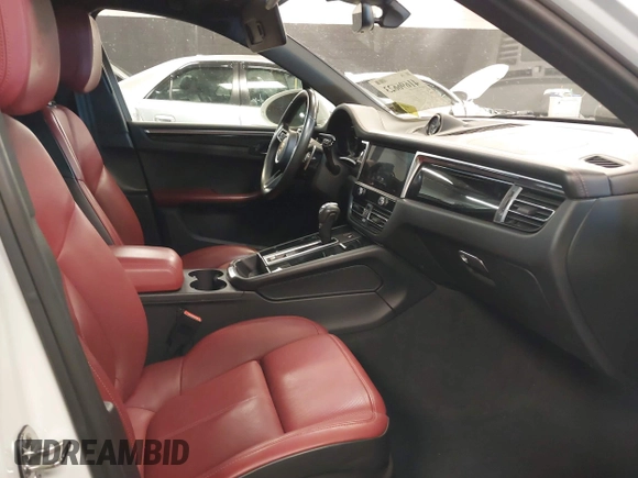 2022 Porsche Macan with VIN WP1AA2A54NLB03594, listed as a IAAI auction lot 41696623 with 43,779 mi miles and . Bid and sale history available at DreamBid. Image 5.