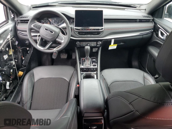 2025 Jeep Compass Trailhawk with VIN 3C4NJDDN9ST556944, listed as a Copart auction lot 65061335 with 10,196 mi miles and Clean title. Bid and sale history available at DreamBid. Image 8.