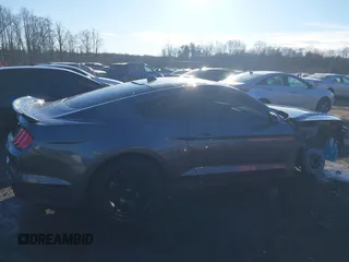 2021 Ford Mustang GT z VIN 1FA6P8CF9M5117126, wystawiony jako IAAI lot #41647619 z przebiegiem 31 076 mil mil oraz . Historia ofert i sprzedaży dostępna na DreamBid. Obrazek 14.