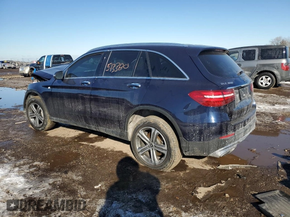 2019 Mercedes-Benz GLC with VIN WDC0G4KB1KV143248, listed as a Copart auction lot 45199195 with 52,639 mi miles and Salvage Title. Bid and sale history available at carsss.com. Image 2.