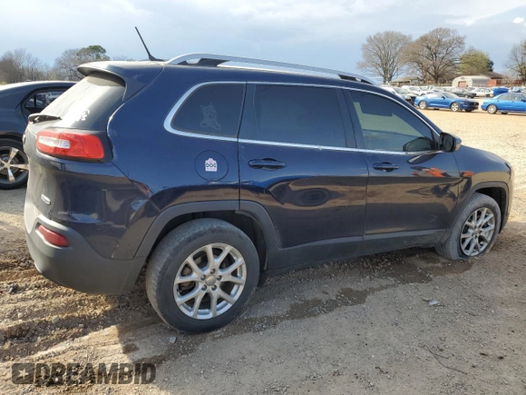 2015 Jeep Cherokee Latitude with VIN 1C4PJLCBXFW700186, listed as a Copart auction lot 49210955 with 160,087 mi miles and Salvage Title. Bid and sale history available at DreamBid. Image 3.