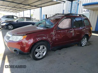 2010 Subaru Forester X Premium с VIN JF2SH6CC6AH747147, выставлен на аукционе Copart как лот 57771425 с пробегом 81 190 миль миль и Списание • Salvage title. История ставок и продаж доступна на DreamBid. Изображение 1.