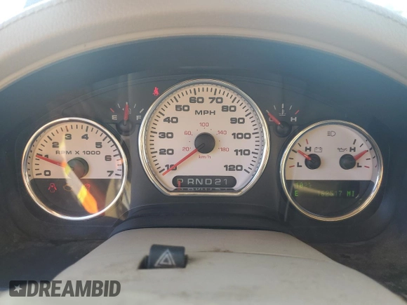 2005 Ford F-150 XLT с VIN 1FTPW12535KD91779, выставлен на аукционе Copart как лот 65586615 с пробегом 162 517 миль миль и Чистый • Clean title. История ставок и продаж доступна на DreamBid. Изображение 9.