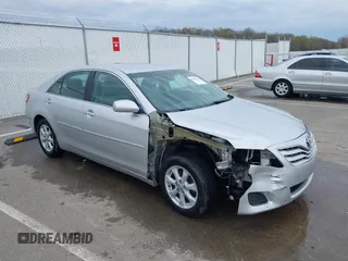 2011 Toyota Camry LE with VIN 4T4BF3EK0BR089343, listed as a IAAI auction lot 41988728 with 173,845 mi miles. Bid and sale history available at carsss.com. Image 1.