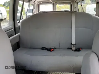 2010 Ford Econoline Passenger XL с VIN 1FBNE3BL2ADA55175, выставлен на аукционе Copart как лот 58540605 с пробегом 111 175 миль миль и Списание • Salvage title. История ставок и продаж доступна на DreamBid. Изображение 10.
