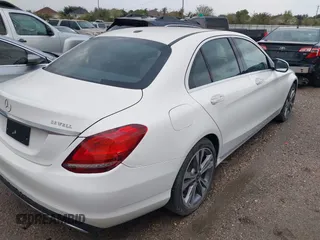 2019 Mercedes-Benz C 300 with VIN 55SWF8DB0KU284459, listed as a IAAI auction lot 40895273 with Not provided miles and . Bid and sale history available at DreamBid. Image 4.