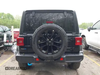 2024 Jeep Wrangler Sahara with VIN 1C4RJXP67RW274877, listed as a IAAI auction lot 42119319 with 7,157 mi miles and . Bid and sale history available at DreamBid. Image 15.