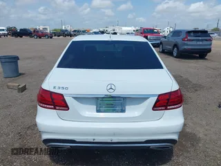 2014 Mercedes-Benz E 350 Sport с VIN WDDHF5KB8EA976807, выставлен на аукционе IAAI как лот 42315607 с пробегом 114 992 миль миль и . История ставок и продаж доступна на DreamBid. Изображение 17.