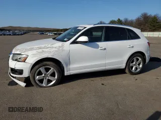 2010 Audi Q5 Premium Plus с VIN WA1LKAFP7AA010340, выставлен на аукционе Copart как лот 47018314 с пробегом 115 778 миль миль и Списание • Salvage title. История ставок и продаж доступна на DreamBid. Изображение 1.