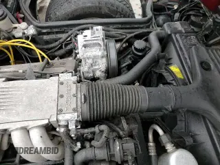 1986 Chevrolet Corvette with VIN 1G1YY6784G5900934, listed as a Copart auction lot 84873224 with 103,341 mi miles and Salvage title. Bid and sale history available at DreamBid. Image 13.