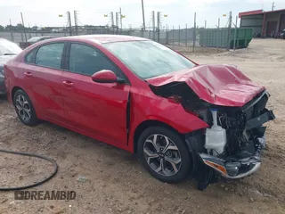 2019 Kia Forte LXS with VIN 3KPF24AD2KE072499, listed as a IAAI auction lot 42172434 with 111,881 mi miles and . Bid and sale history available at DreamBid. Image 1.
