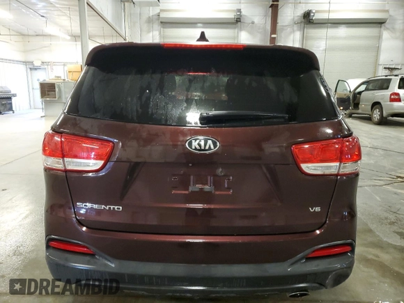2016 Kia Sorento LX with VIN 5XYPGDA5XGG045642, listed as a Copart auction lot 56076005 with 90,710 mi miles and Clean Title. Bid and sale history available at DreamBid. Image 6.