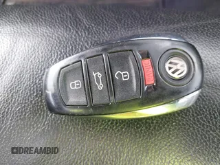 2015 Volkswagen Touareg Lux с VIN WVGEP9BP2FD001793, выставлен на аукционе IAAI как лот 41495609 с пробегом 138 239 миль миль и . История ставок и продаж доступна на DreamBid. Изображение 11.