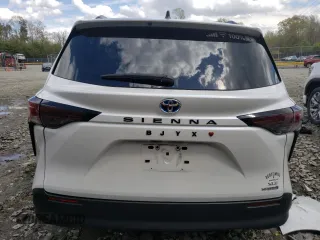 2023 Toyota Sienna XLE z VIN 5TDYRKEC8PS174428, wystawiony jako Copart lot #53270175 z przebiegiem 18 003 mil mil oraz Szkoda całkowita • Salvage title. Historia ofert i sprzedaży dostępna na DreamBid. Obrazek 6.