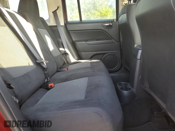2017 Jeep Patriot Latitude с VIN 1C4NJPFB2HD169722, выставлен на аукционе Copart как лот 53398645 с пробегом 99 423 миль миль и Списание • Salvage title. История ставок и продаж доступна на DreamBid. Изображение 11.