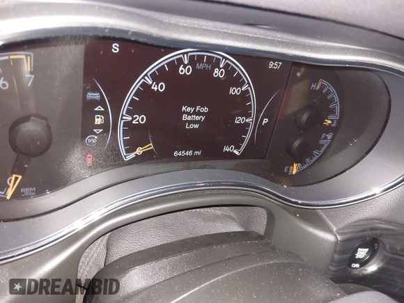 2022 Jeep Grand Cherokee Laredo X z VIN 1C4RJFAGXNC117898, wystawiony jako IAAI lot #41662006 z przebiegiem 64 546 mil mil oraz . Historia ofert i sprzedaży dostępna na DreamBid. Obrazek 7.