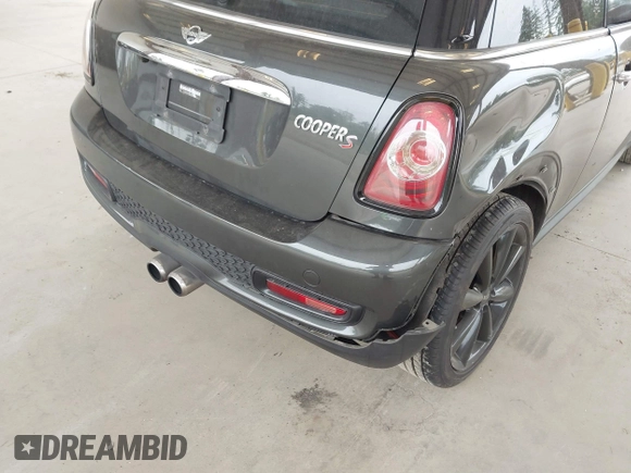 2012 MINI Hardtop S with VIN WMWSV3C52CTY19580, listed as a IAAI auction lot 42692197 with 90,745 mi miles and . Bid and sale history available at DreamBid. Image 6.