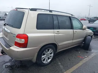 2006 Toyota Highlander z VIN JTEDW21AX60006508, wystawiony jako IAAI lot #41561183 z przebiegiem 171 196 mil mil oraz . Historia ofert i sprzedaży dostępna na DreamBid. Obrazek 4.