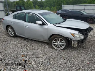 2009 Nissan Maxima S z VIN 1N4AA51E59C809004, wystawiony jako Copart lot #55623395 z przebiegiem 104 300 mil mil oraz Szkoda całkowita • Salvage title. Historia ofert i sprzedaży dostępna na DreamBid. Obrazek 4.