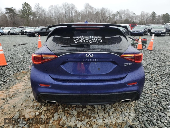 2018 Infiniti QX30 Luxury z VIN SJKCH5CP0JA054242, wystawiony jako Copart lot #41742025 z przebiegiem 73 054 mil mil oraz Szkoda całkowita • Salvage title. Historia ofert i sprzedaży dostępna na DreamBid. Obrazek 6.