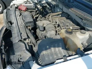 2013 Ford F-150 XL с VIN 1FTFX1CF4DKF08588, выставлен на аукционе IAAI как лот 42830584 с пробегом 341 141 миль миль и . История ставок и продаж доступна на DreamBid. Изображение 19.