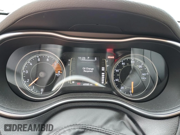 2019 Jeep Cherokee Latitude with VIN 1C4PJMCXXKD432988, listed as a Copart auction lot 52958215 with 65,585 mi miles and Salvage title. Bid and sale history available at DreamBid. Image 9.
