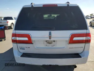 2013 Lincoln Navigator z VIN 5LMJJ2H50DEL08848, wystawiony jako Copart lot #80376764 z przebiegiem 182 163 mil mil oraz Czysty tytuł • Clean title. Historia ofert i sprzedaży dostępna na DreamBid. Obrazek 6.