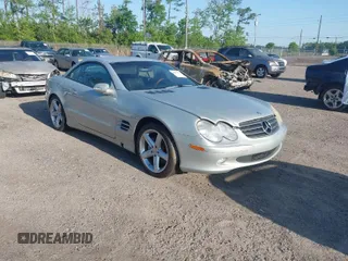 2003 Mercedes-Benz SL 500 z VIN WDBSK75F53F010905, wystawiony jako IAAI lot #41998993 z przebiegiem Nie podano mil oraz . Historia ofert i sprzedaży dostępna na DreamBid. Obrazek 1.