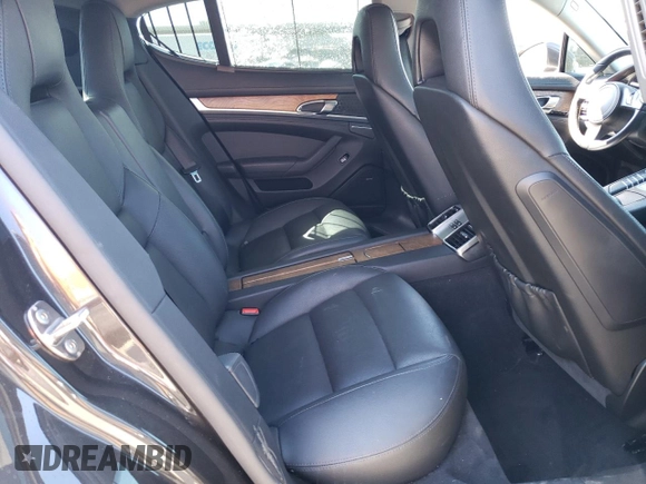 2012 Porsche Panamera S z VIN WP0AB2A70CL060210, wystawiony jako Copart lot #75267644 z przebiegiem 99 227 mil mil oraz Szkoda całkowita • Salvage title. Historia ofert i sprzedaży dostępna na DreamBid. Obrazek 11.