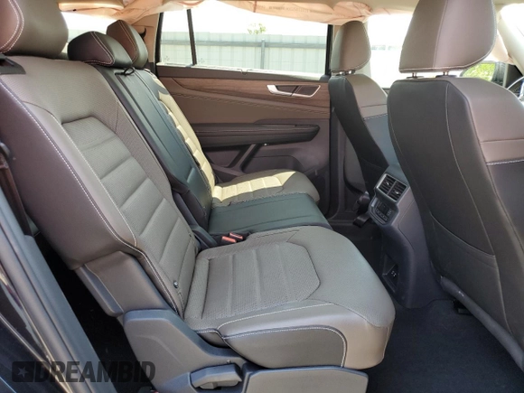 2025 Volkswagen Atlas SEL with VIN 1V2BR2CA9SC542132, listed as a Copart auction lot 55253345 with 949 mi miles and Salvage title. Bid and sale history available at DreamBid. Image 11.