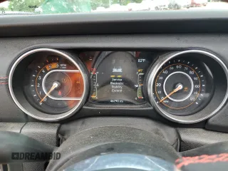 2023 Jeep Gladiator Rubicon FarOut z VIN 1C6JJTBM8PL587129, wystawiony jako Copart lot #53805935 z przebiegiem 46 790 mil mil oraz Szkoda całkowita • Salvage title. Historia ofert i sprzedaży dostępna na DreamBid. Obrazek 9.